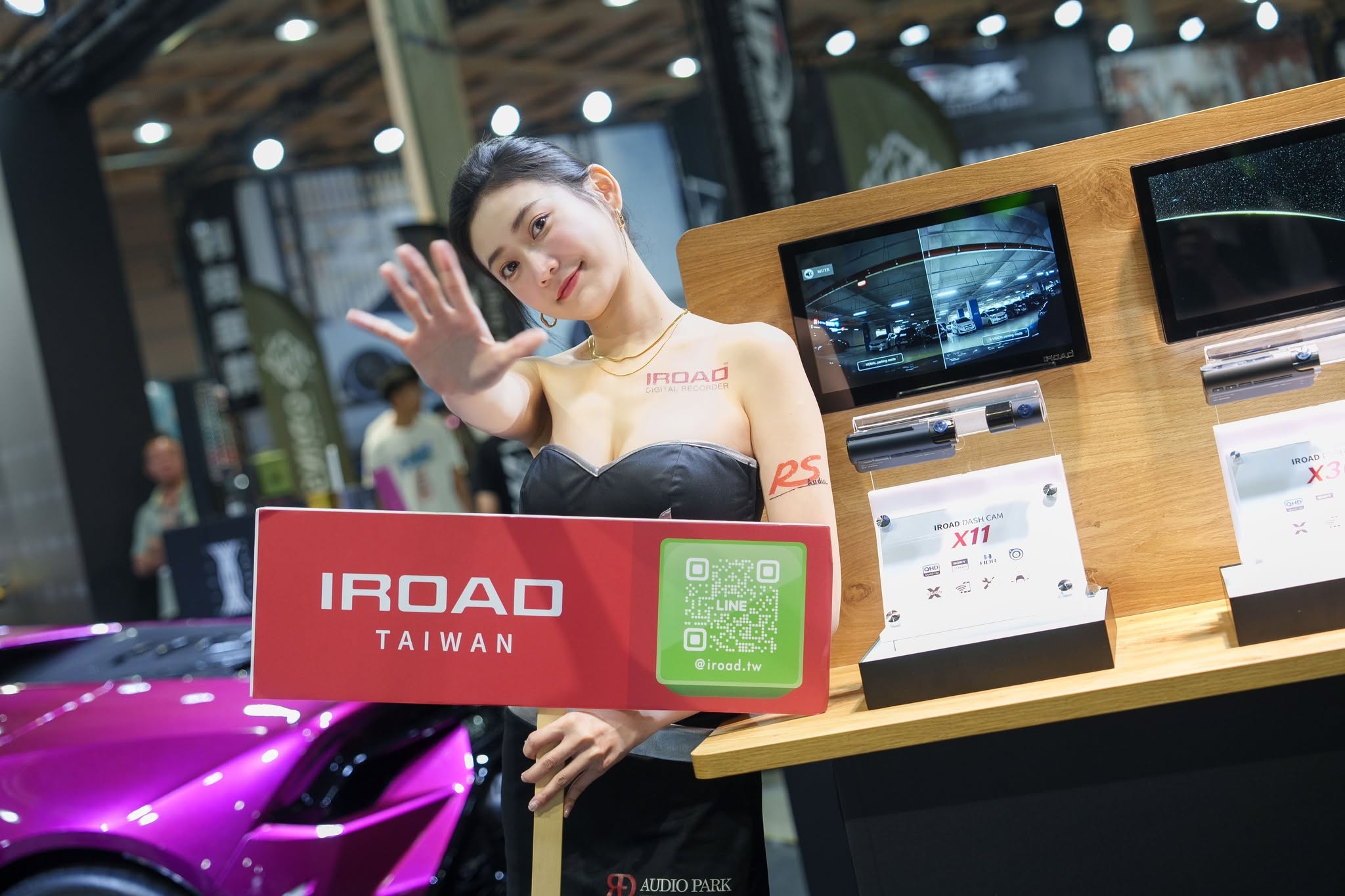 IROAD 展會攤位視覺與現場推廣物料